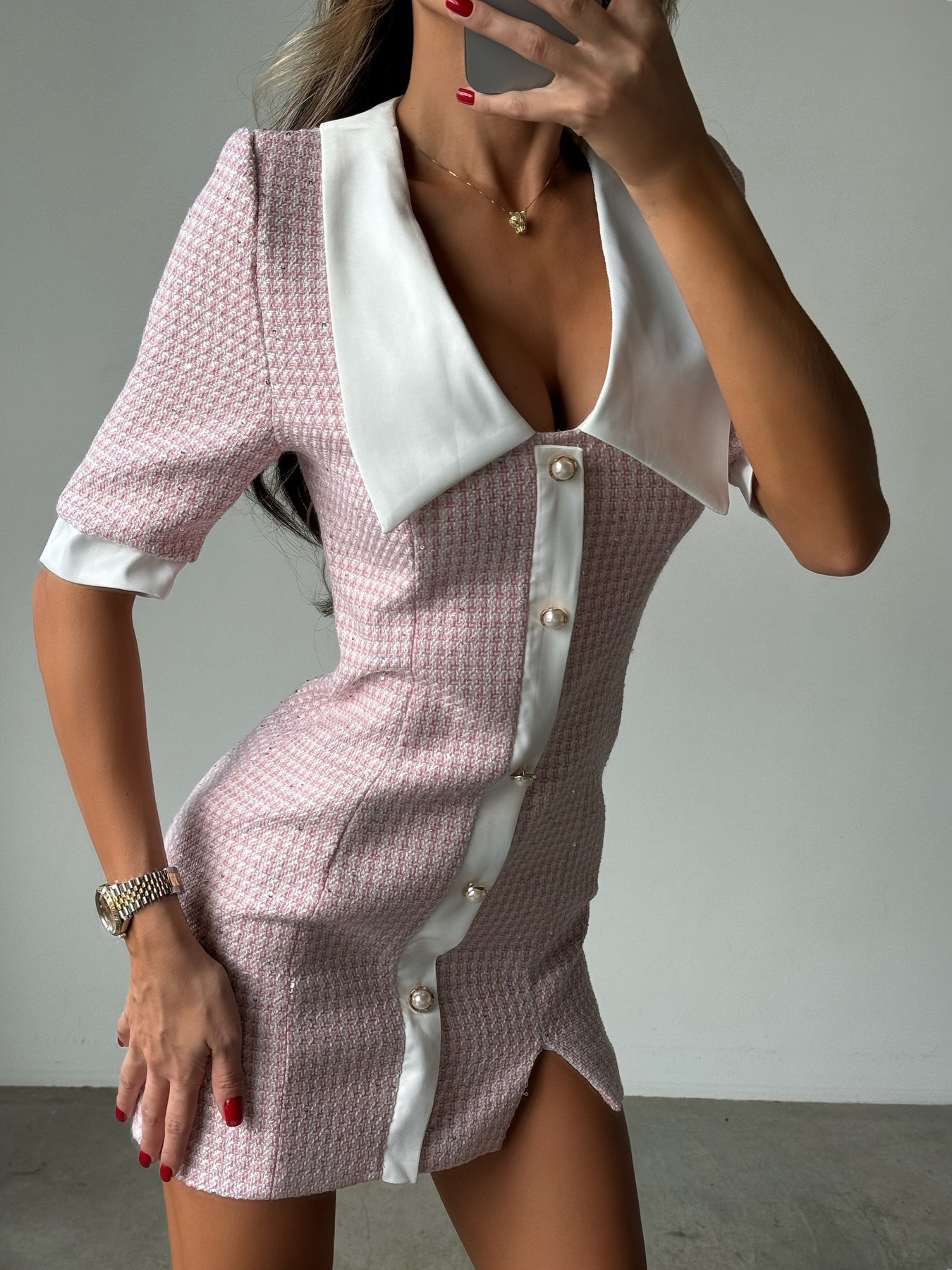 Chic Knit Bodycon Dress with a Touch of Xialu Style