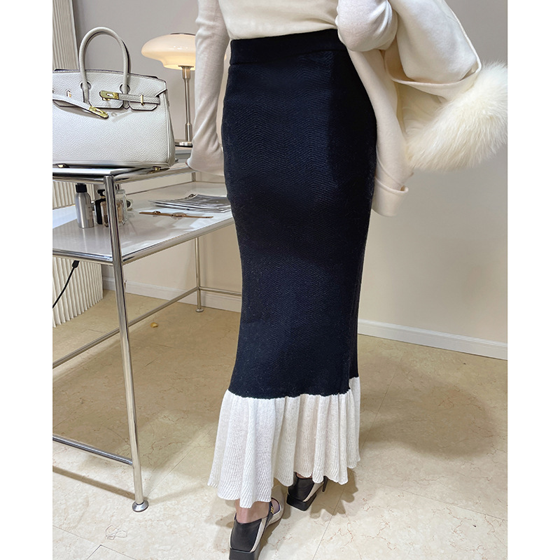 Elegant Black & White Ruffle Hem Skirt - Versatile Midi Length