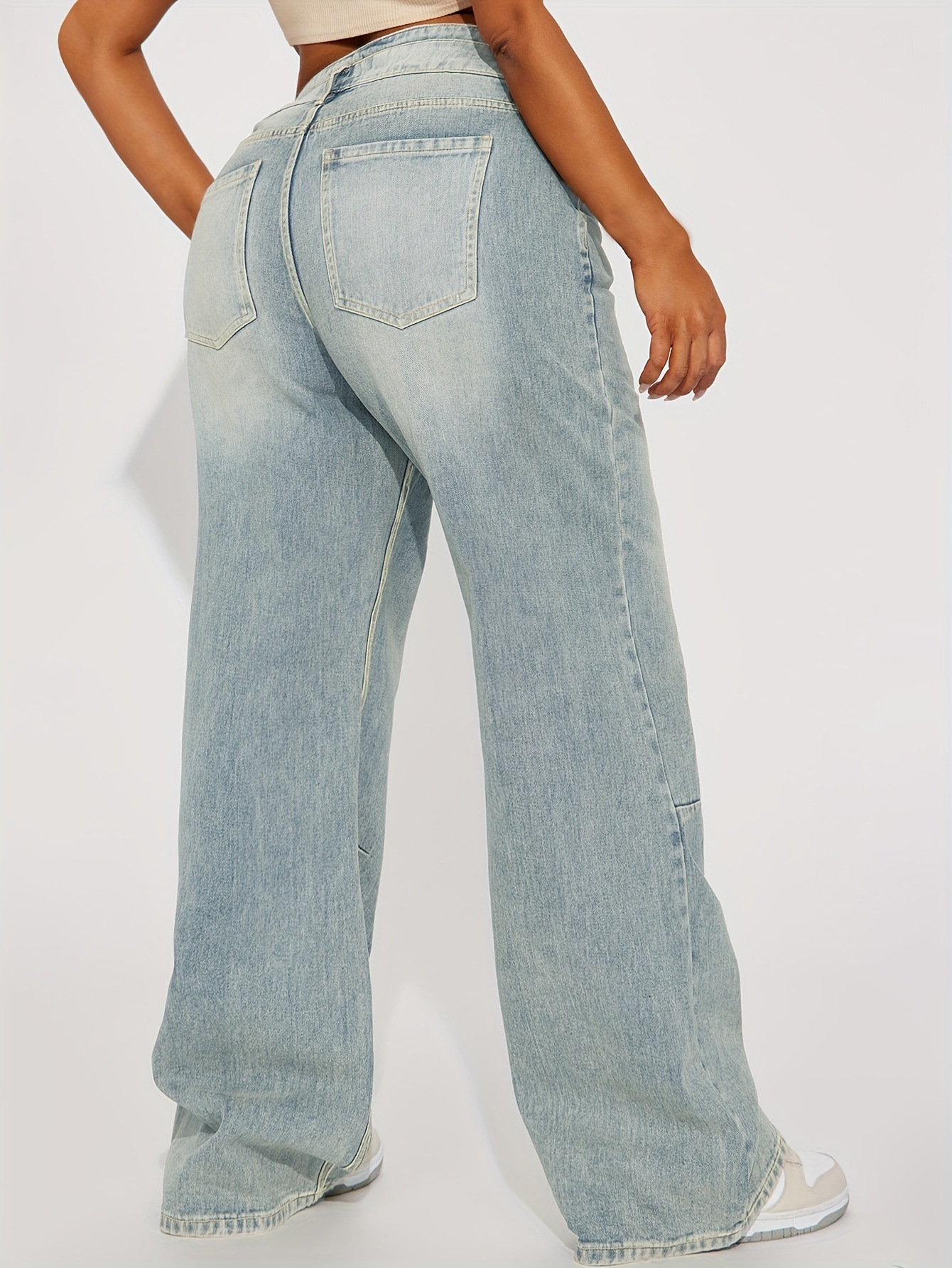 Buckle Design Retro Jeans - Stylish and Vintage-Inspired Denim for Women