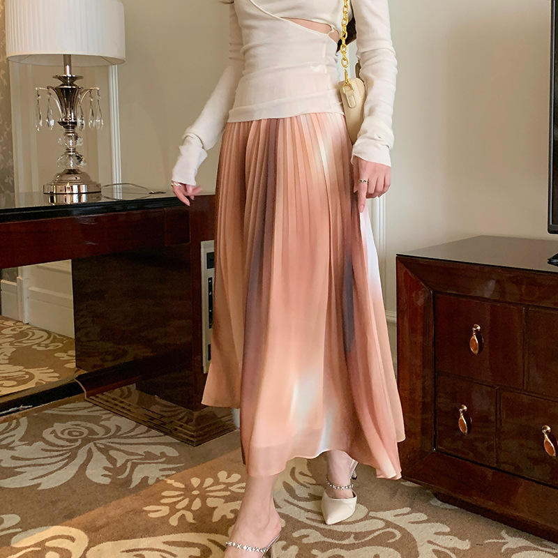 Elegant Pleated Maxi Skirt - Soft Ombre Colors