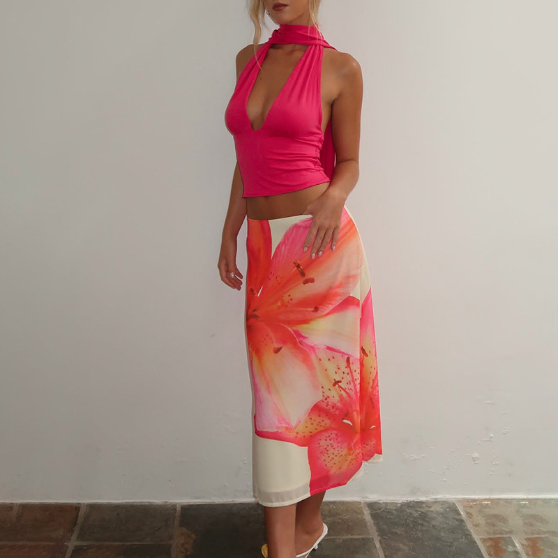 Solid Color Lace Up Sexy Sleeveless Backless Halter Top - Bold and Alluring Women's Top