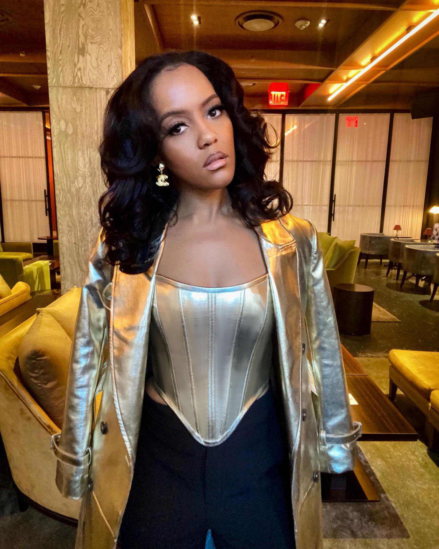 Metallic Waistband Sexy Top 01