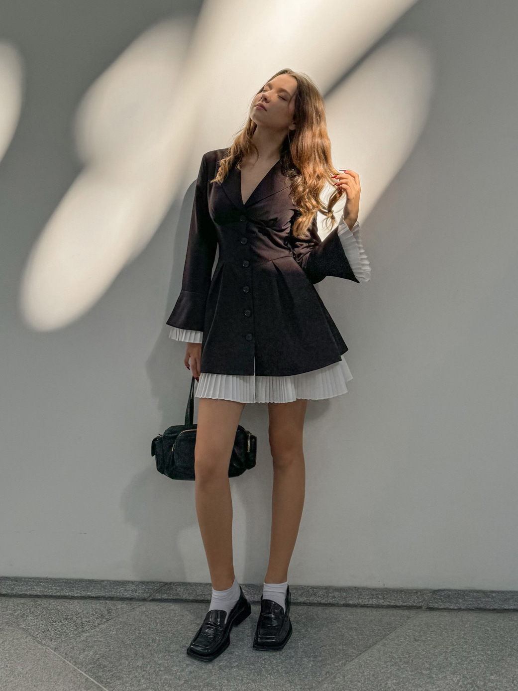 Elegant Collar Suit Dress with Contrast Colors