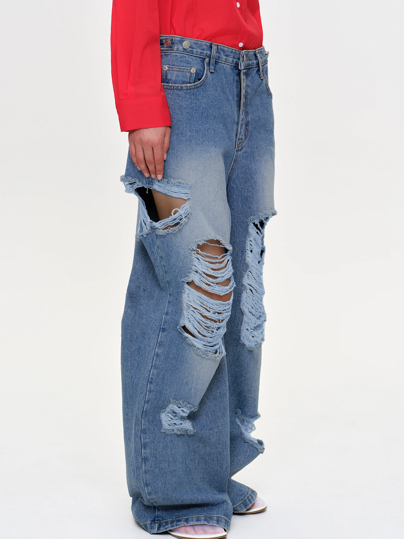 Casual Loose Ripped Jeans - Trendy and Comfortable Denim for Women 02