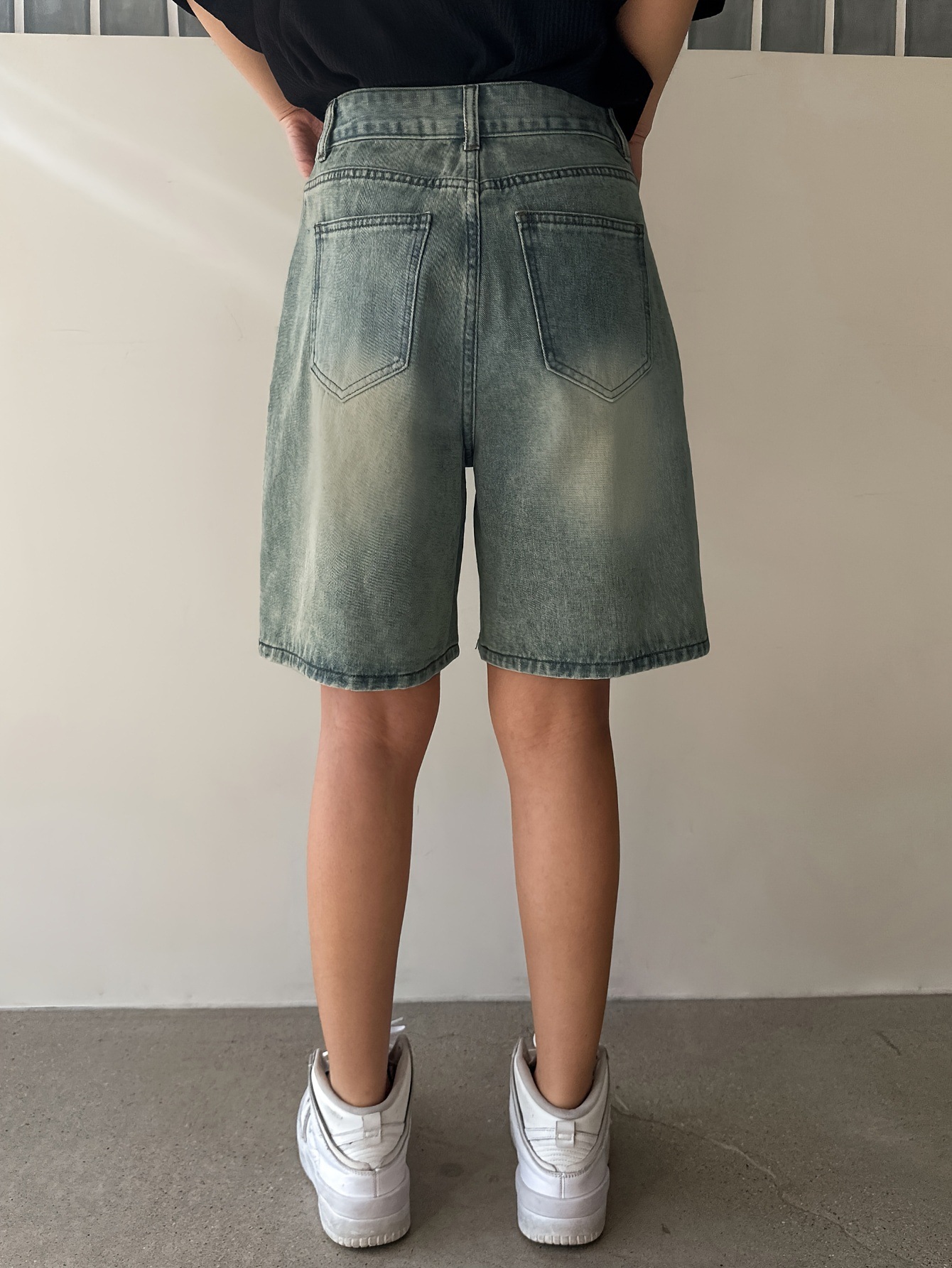 Casual Lazy Banana Pants Jeans - Fun and Comfortable Denim Shorts for Women