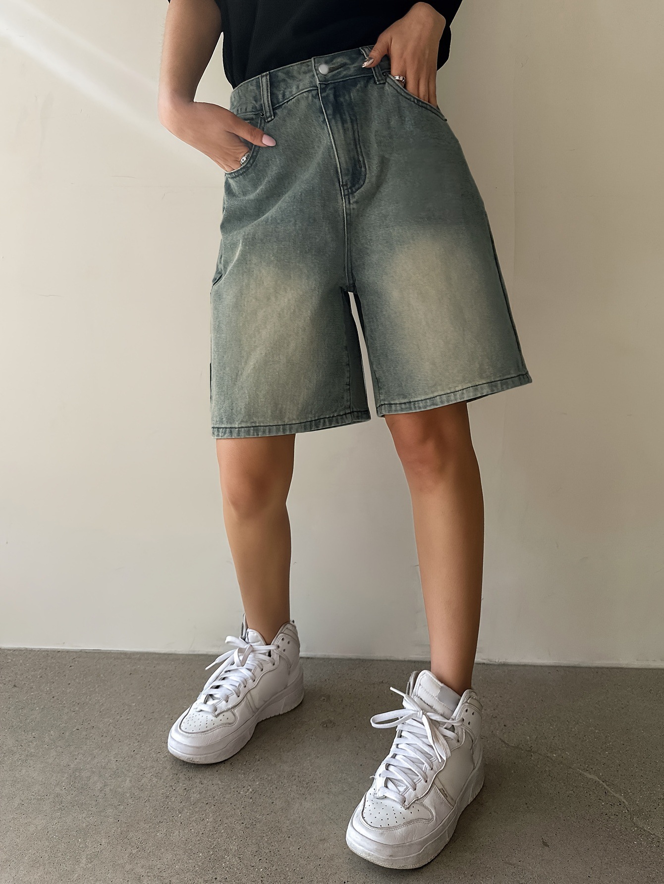 Casual Lazy Banana Pants Jeans - Fun and Comfortable Denim Shorts for Women