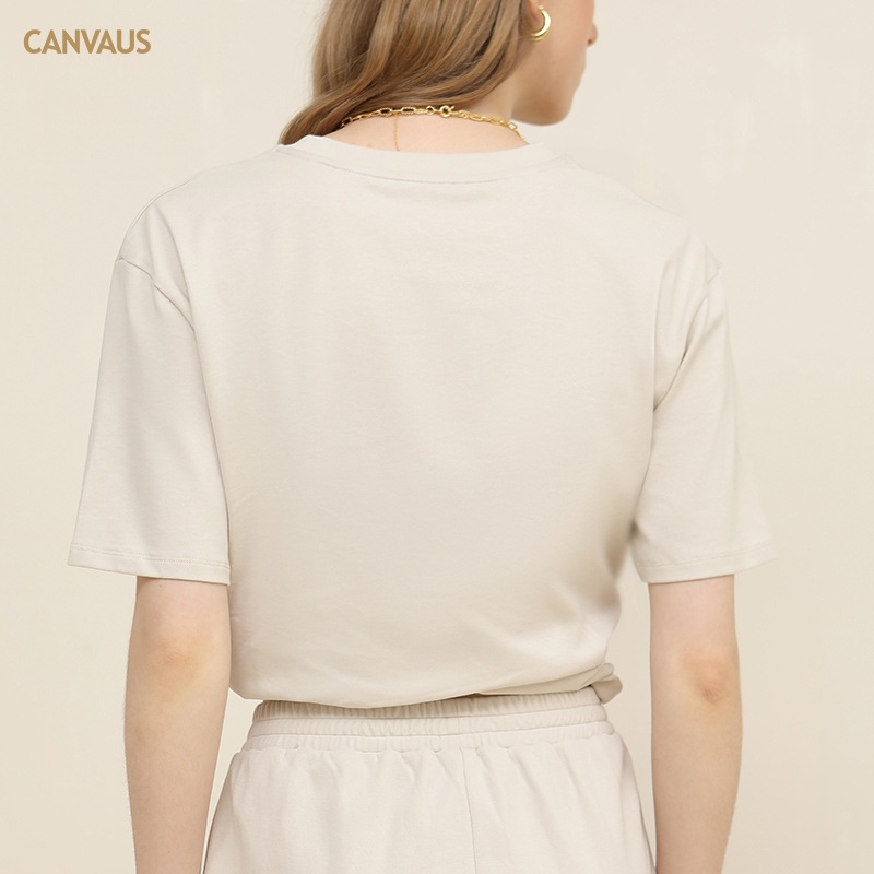 Minimalist Graphic Tee - Classic Crew Neck Style