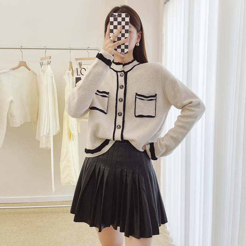 Black Pleated Leather Skirt - Versatile Style