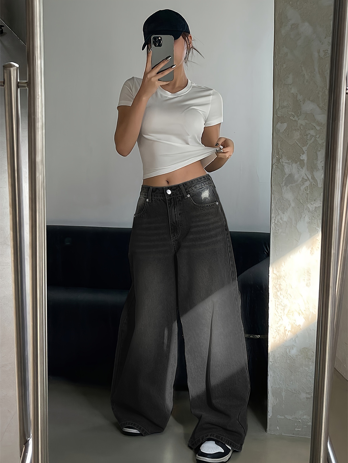 Office - Friendly Wide Leg Jeans - Loose and Slimming Chic Straight Leg Pants