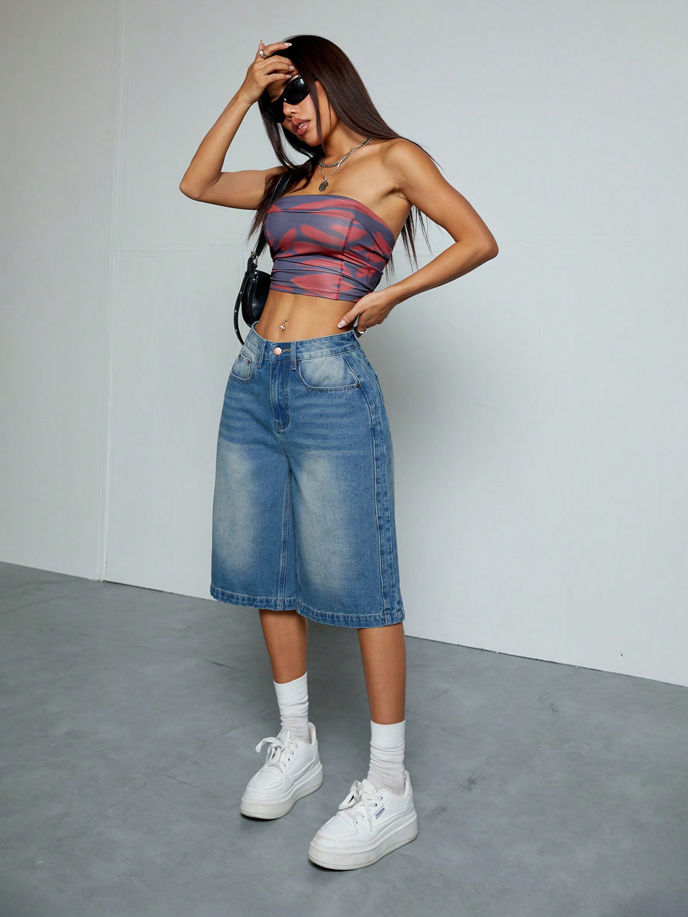 Retro Blue Washed Straight Leg Denim Shorts - Vintage-Inspired and Fashionable Shorts for Women