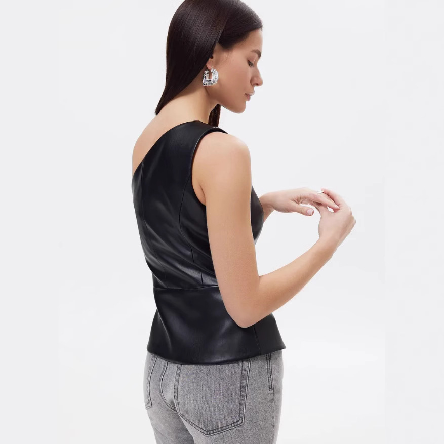 Single-Breasted PU Leather Vest with Sloping Shoulders - Sexy and Stylish