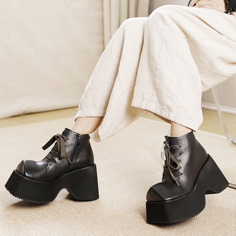 Leather Knight Boot with High Heel