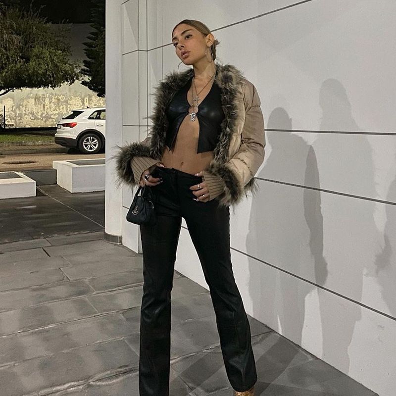 Fashionable Neck Hanging Sexy Hollow Out Backless And Navel Exposed Pu Vest 01