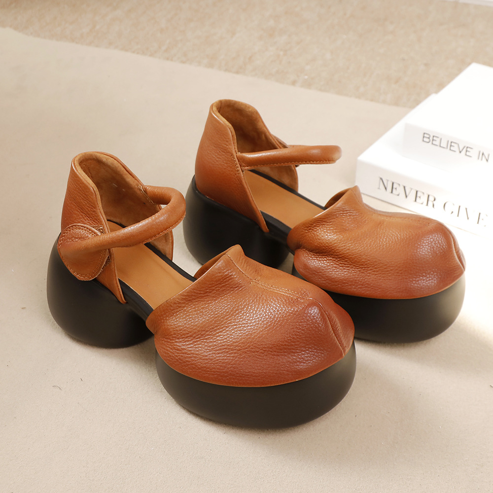 Women's Fashionable Hollow - out Retro Cowhide Shoes