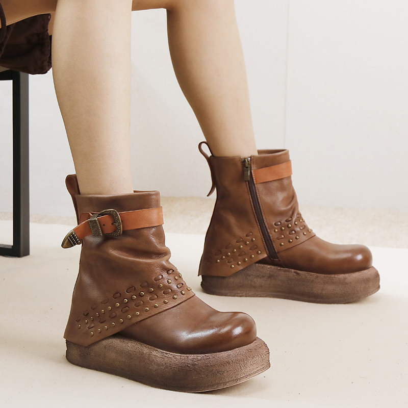Top-Grain Leather Stud Chunky Heel Retro Fashion Boots 01