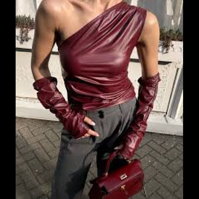 Sleeveless Diagonal Collar And Sleeve Top For Women - Stylish and Comfortable Women's Top review Rebecca Smith