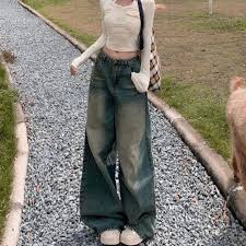 Retro Blue Washed Straight Leg Jeans - Loose, Versatile, and Casual Denim for Women review FashionistaJane